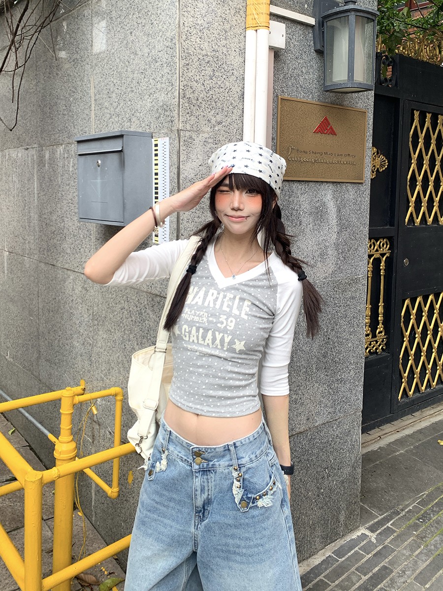 Street Fashion Korean Girl - Letnia bluzka damska w kropki z